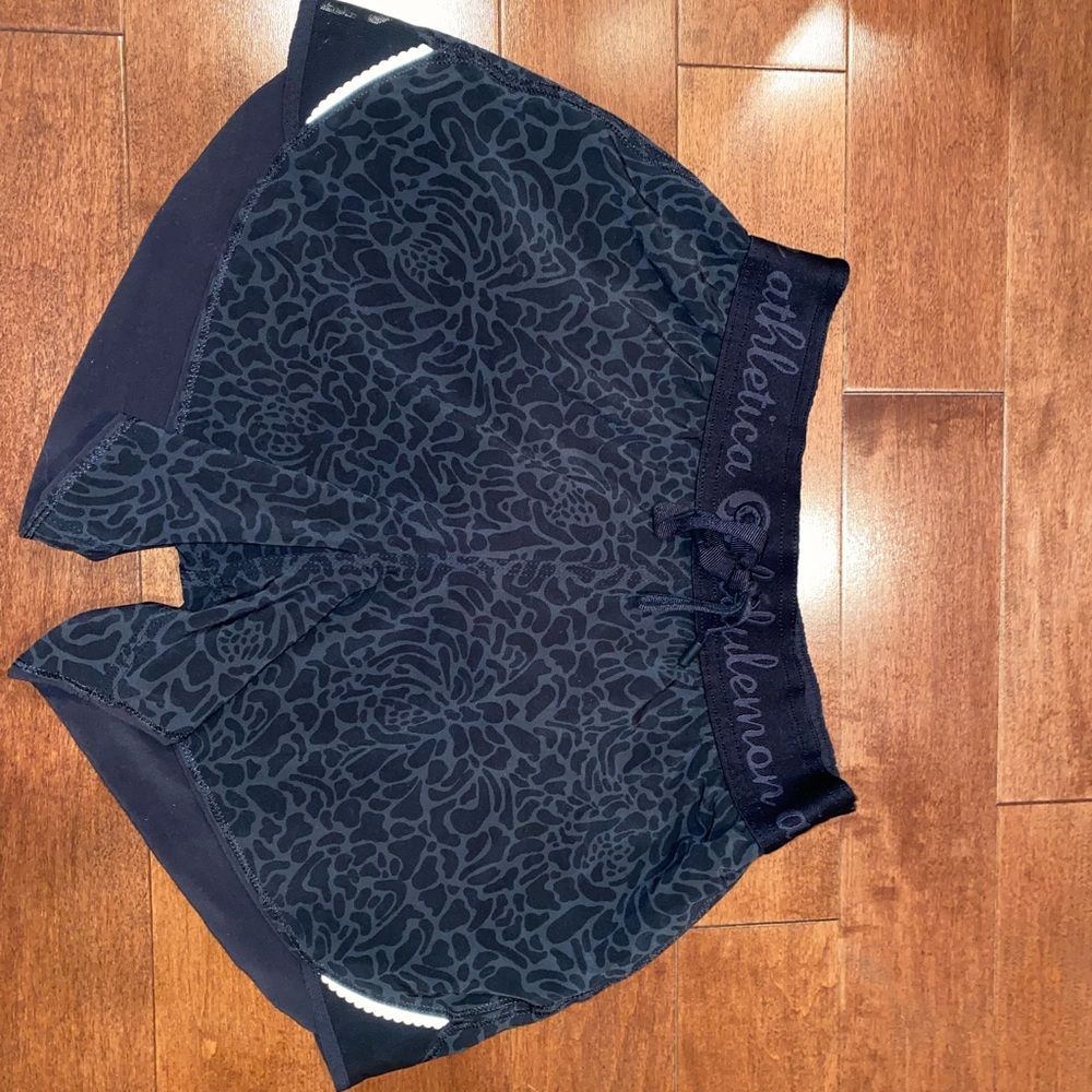 Lululemon Hotta Hot Short (Reversible)
